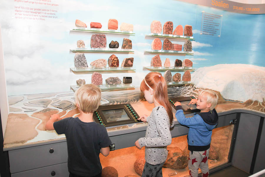 geologischmuseum hofland laren, stenenmuseum, kindvriendelijkmuseum, museumjaarkaart, dagje weg in Nederland